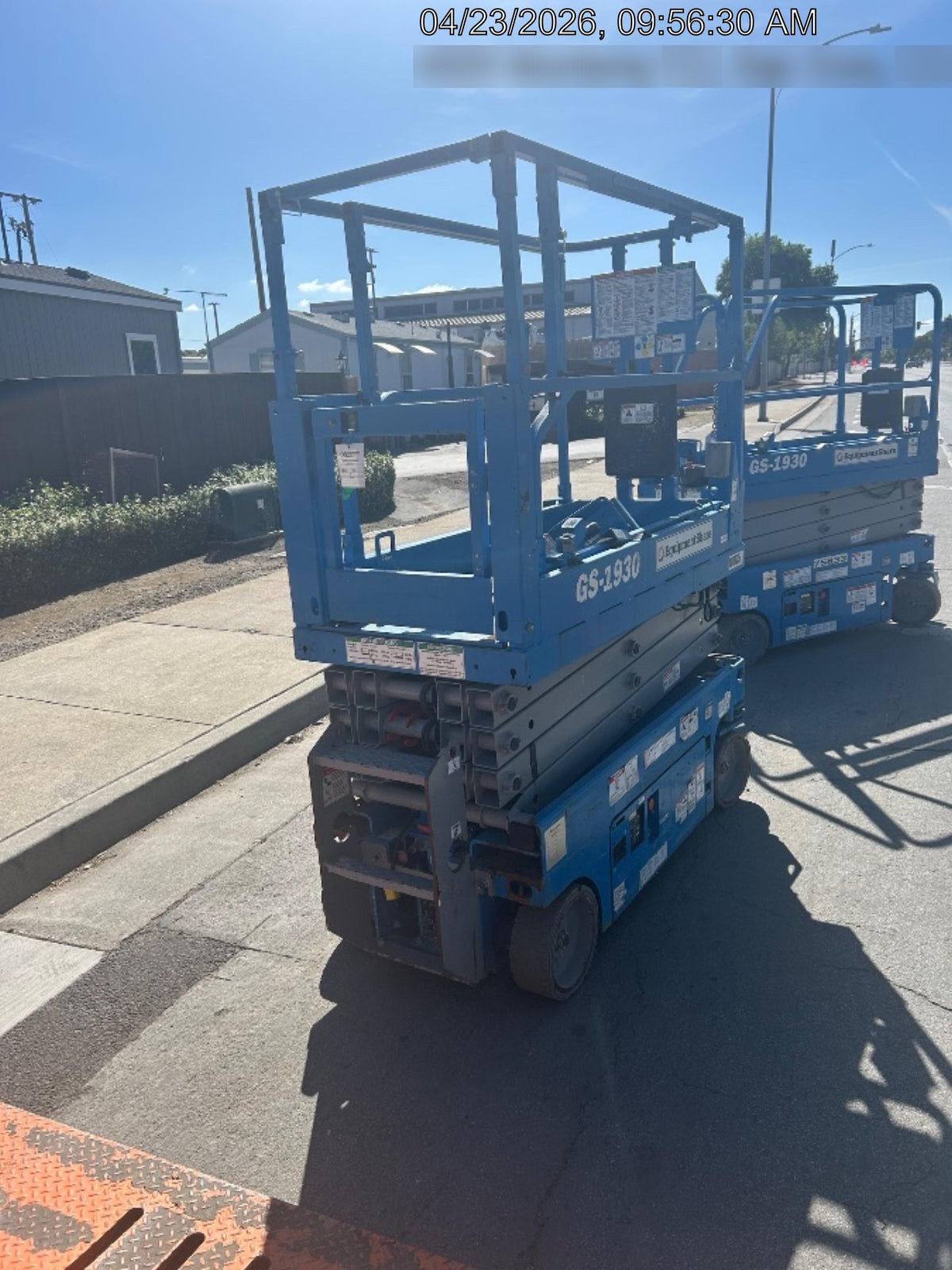 2020 Genie GS-1930 Solid Non Marking Tires, Beacon, Folding rails with half height swing gate, 800W Inverter