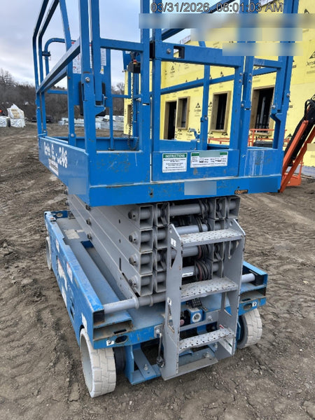 2018 Genie GS-3246 GS-3246 w/Folding rails, Full height swing gate