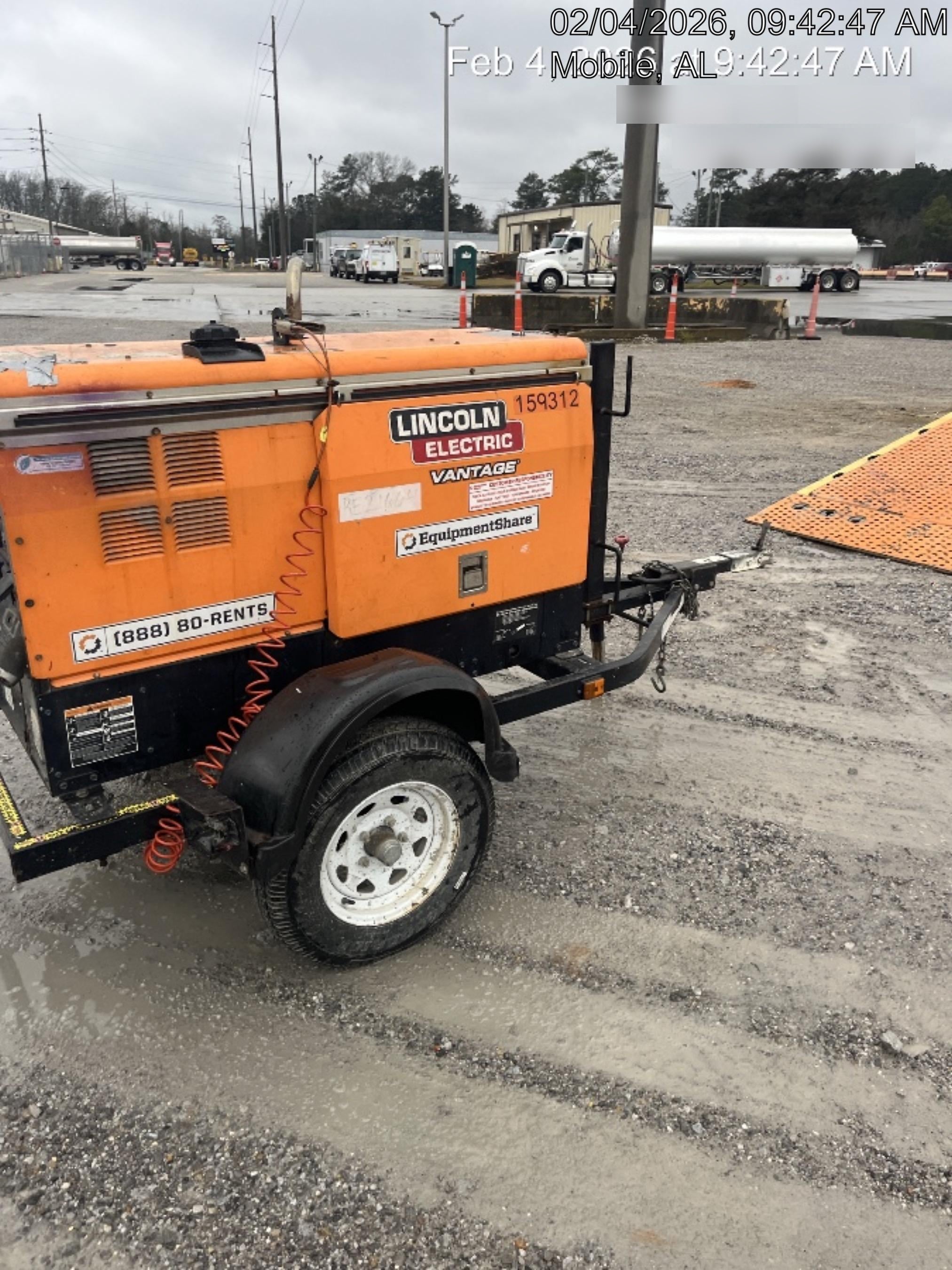 2021 Lincoln Electric Vantage 322 Vantage 322 Ready Pak 3 w/ Decals, ORANGE (includes trailer, cable rack, fender light kit) NO Telematics