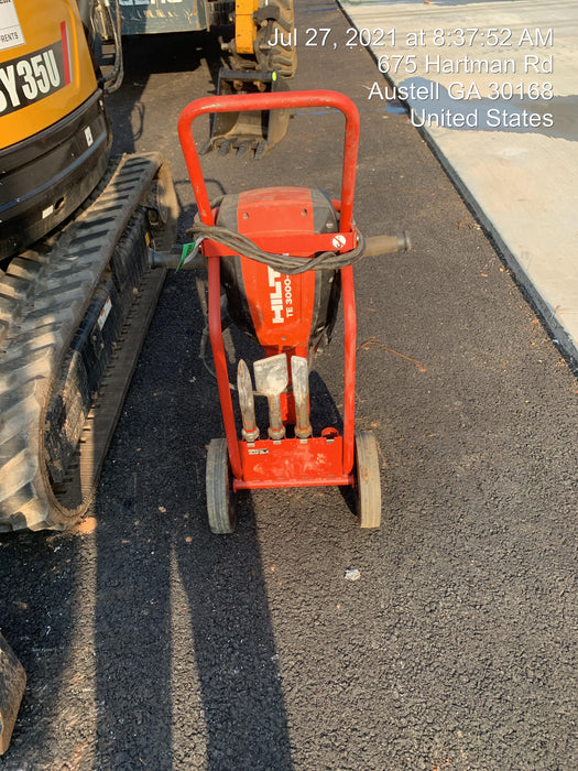 2020 HILTI TE 3000-AVR
