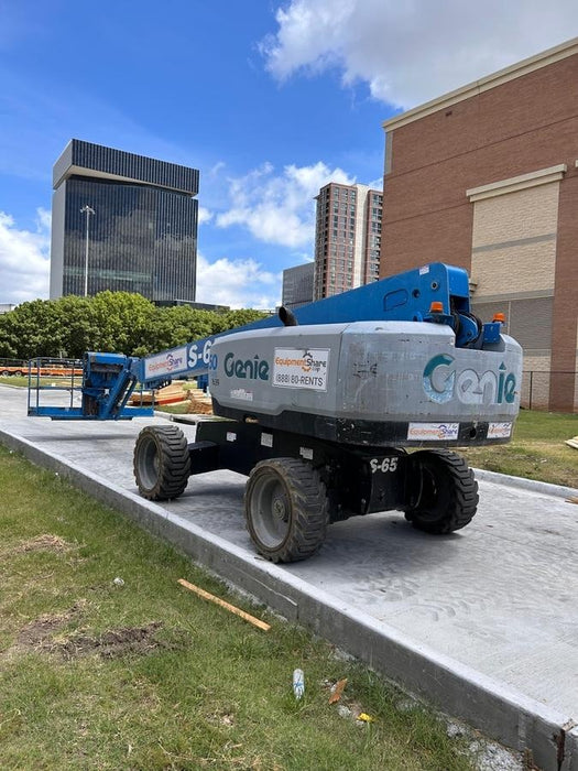2016 GENIE S-65