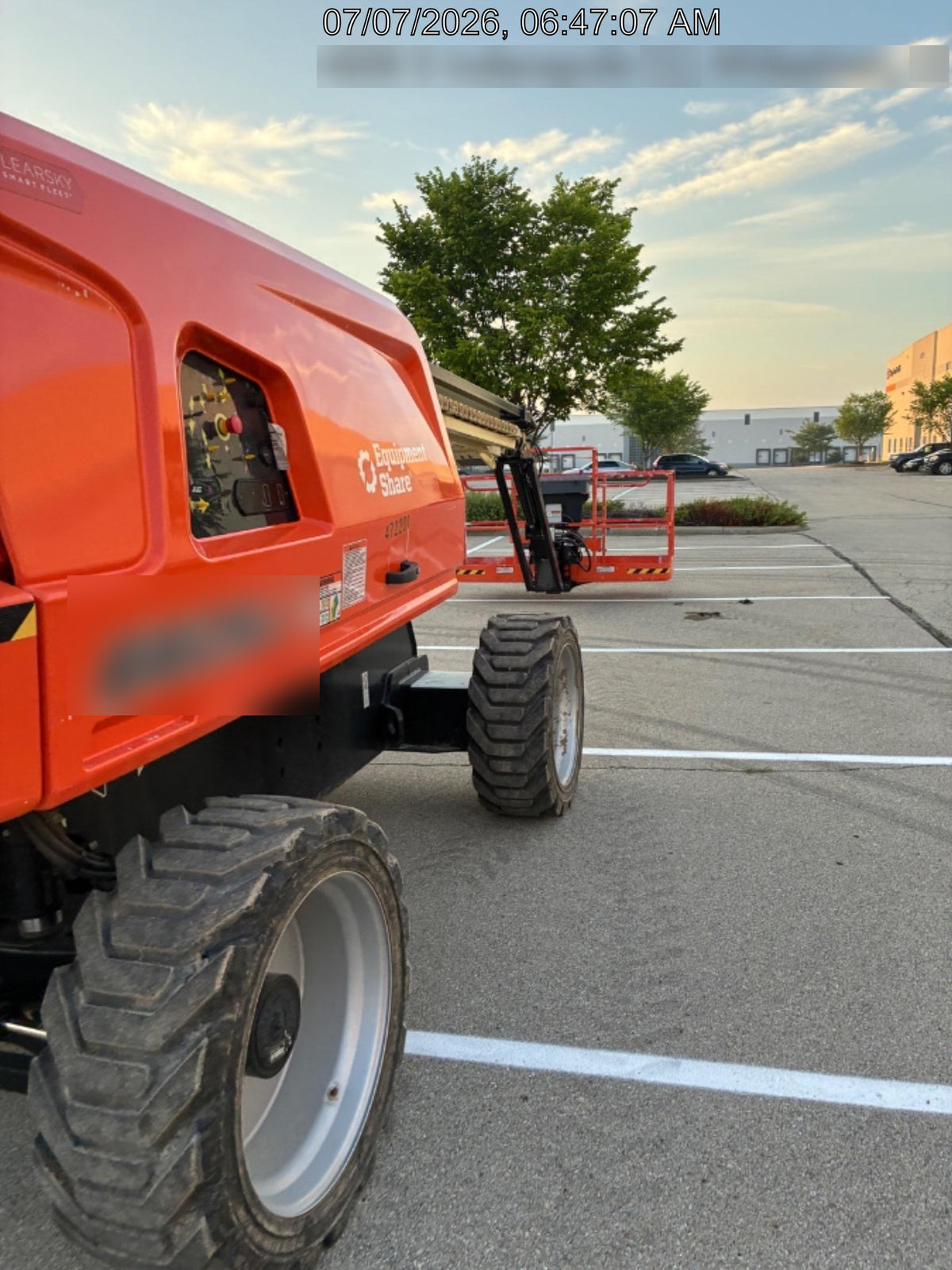 2024 JLG 660SJ