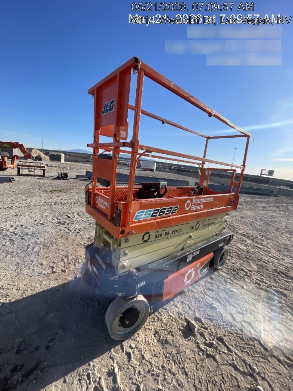 2022 JLG ES2632