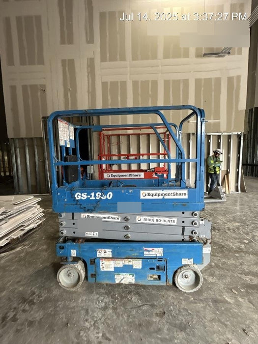 2019 Genie GS-1930 Fixed Rails with Chain Entry