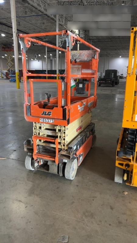 2021 JLG ES1932