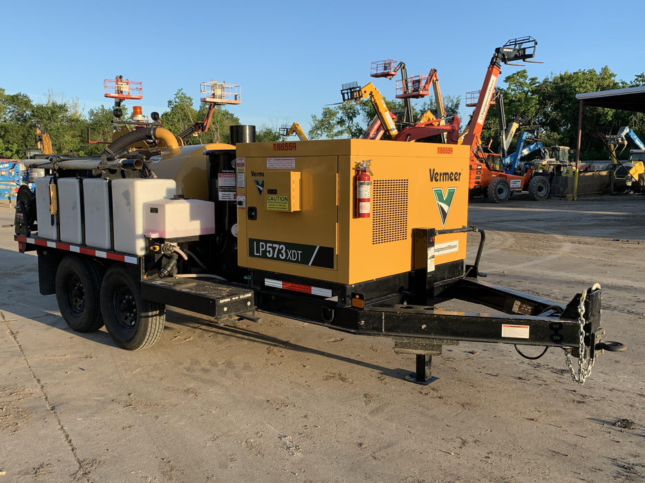 2021 VAC-TRON LP573XDT