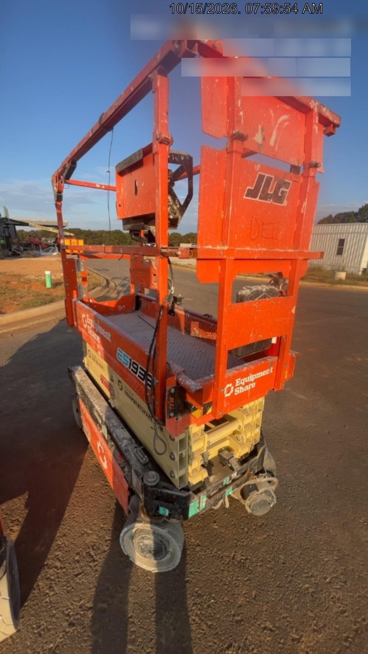 2022 JLG ES1932