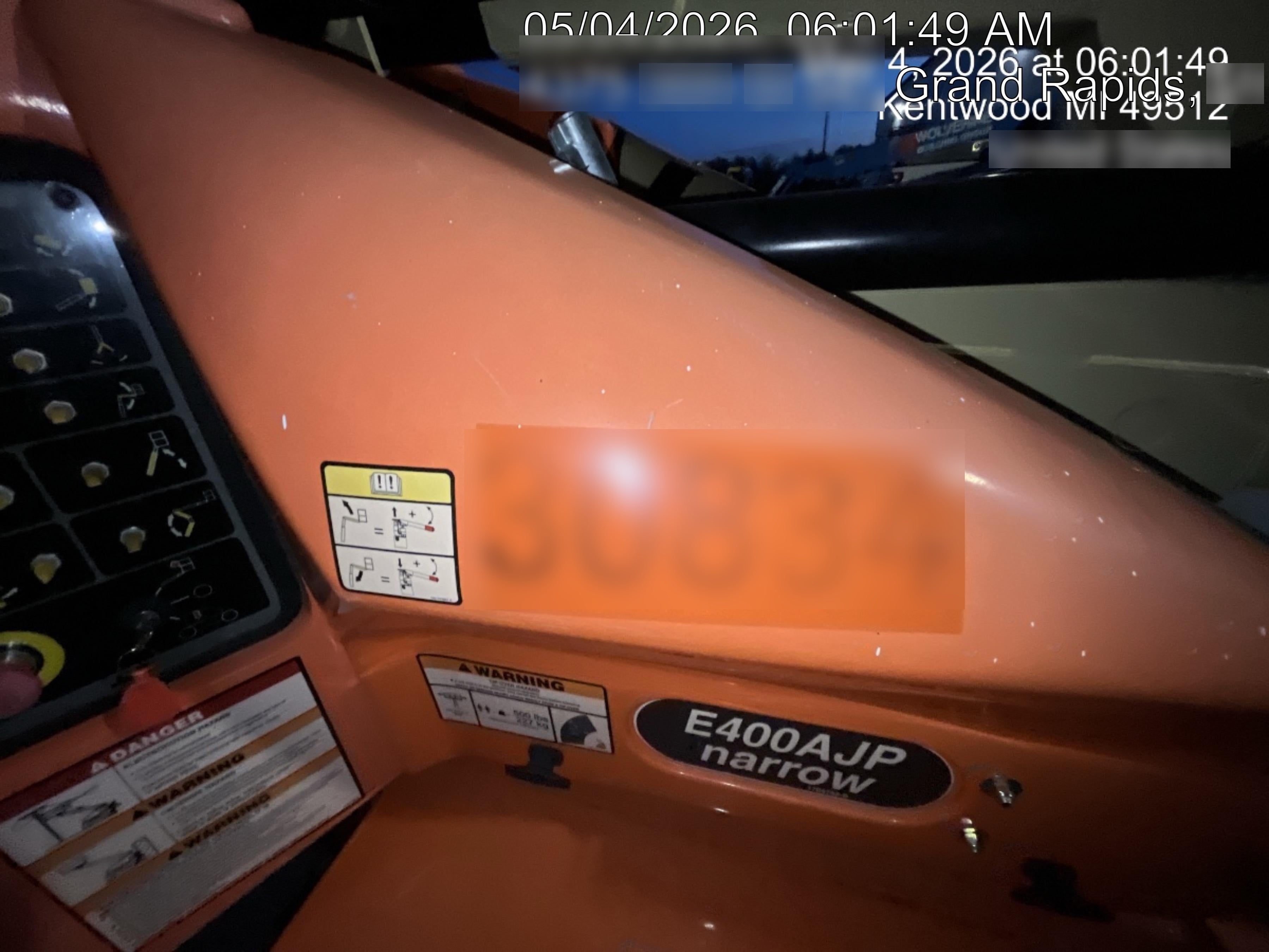 2019 JLG E400AJPN
