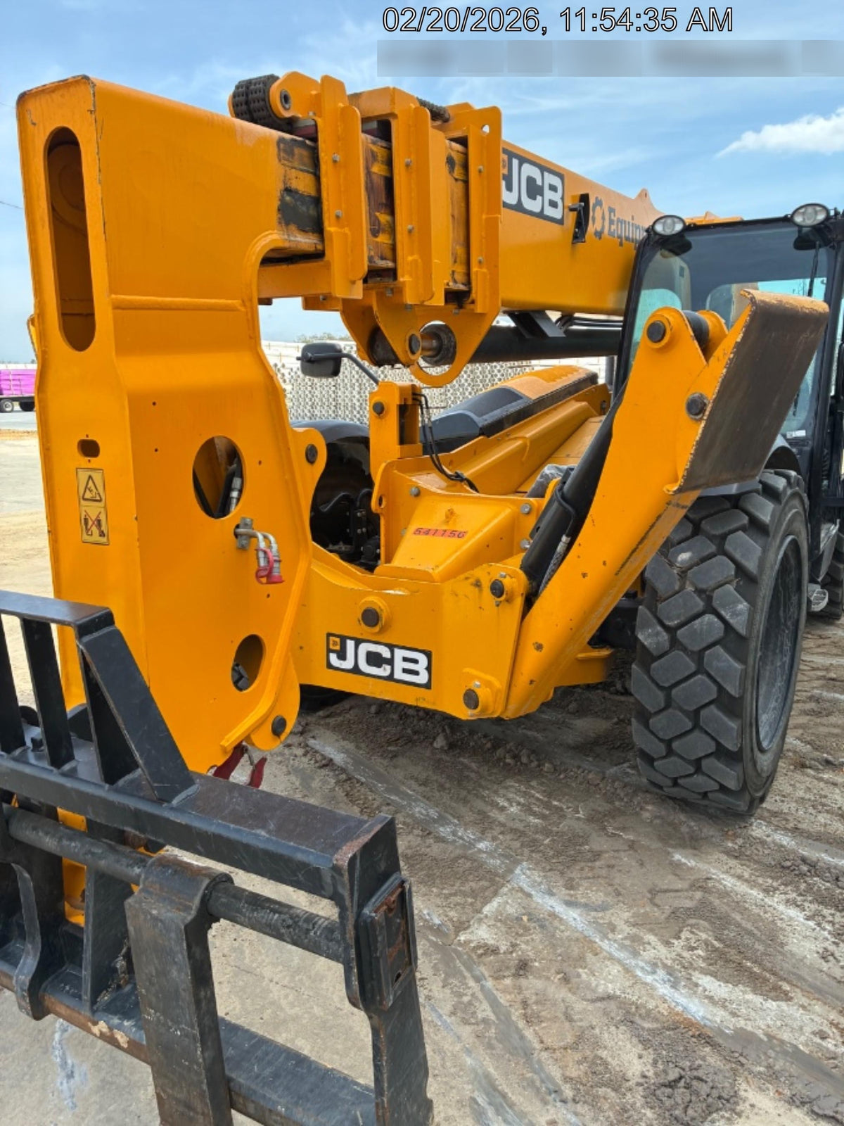 2025 JCB 512-56