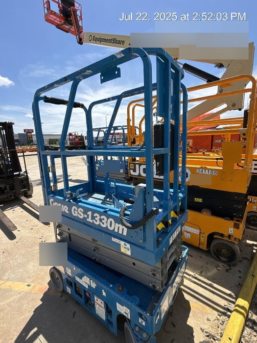 2021 GENIE GS-1330m