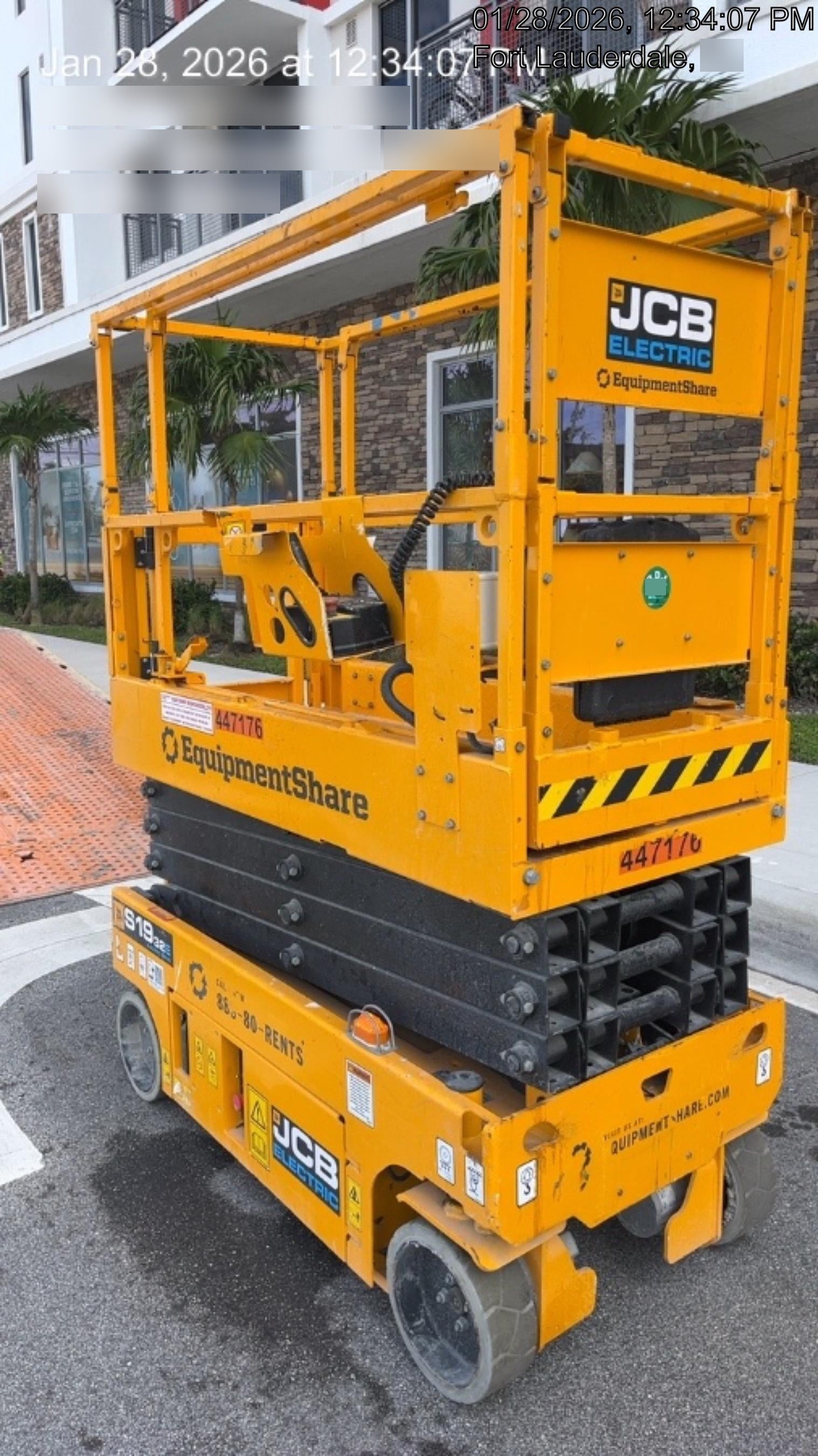 2024 JCB S1932E