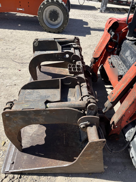 2019 PALADIN 76" Scrap Grapple Bucket - Paladin