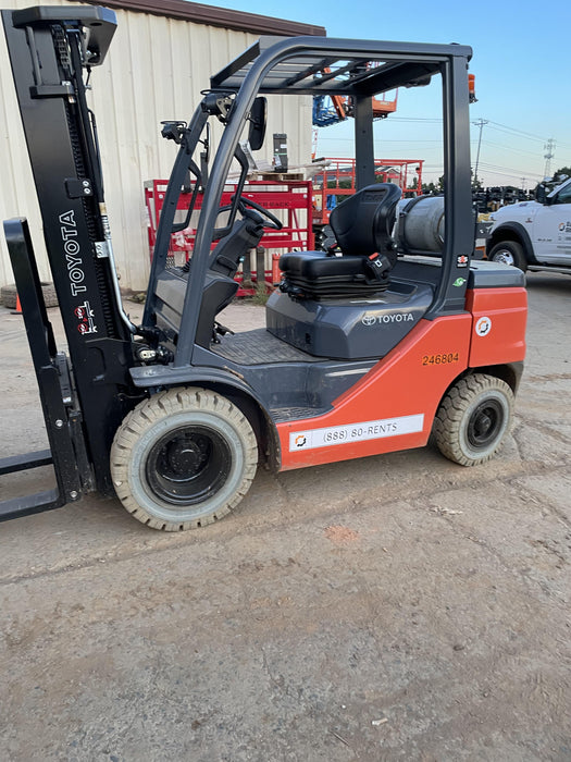 2022 TOYOTA 50-8FGU25