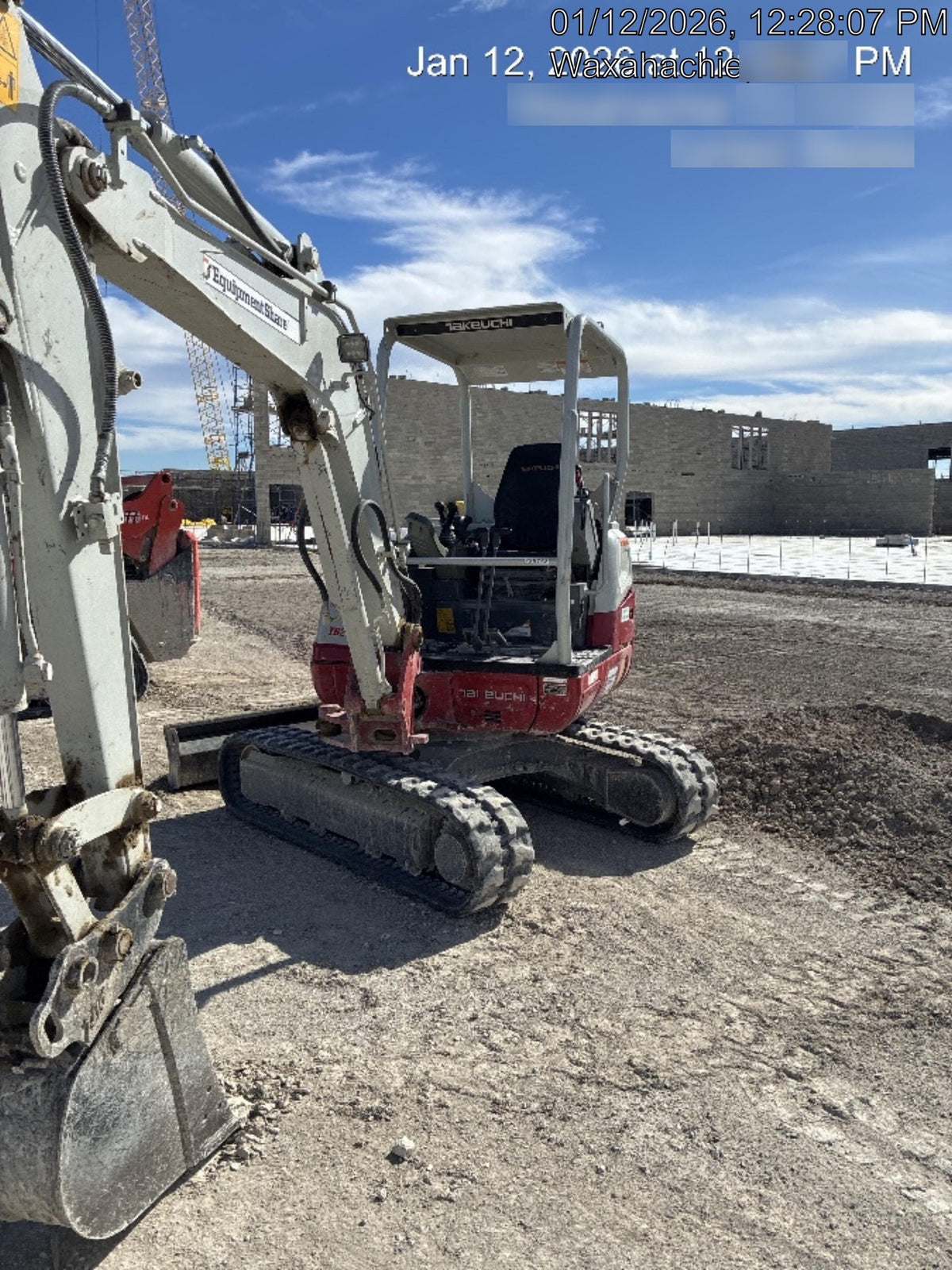 2023 TAKEUCHI TB235-2R