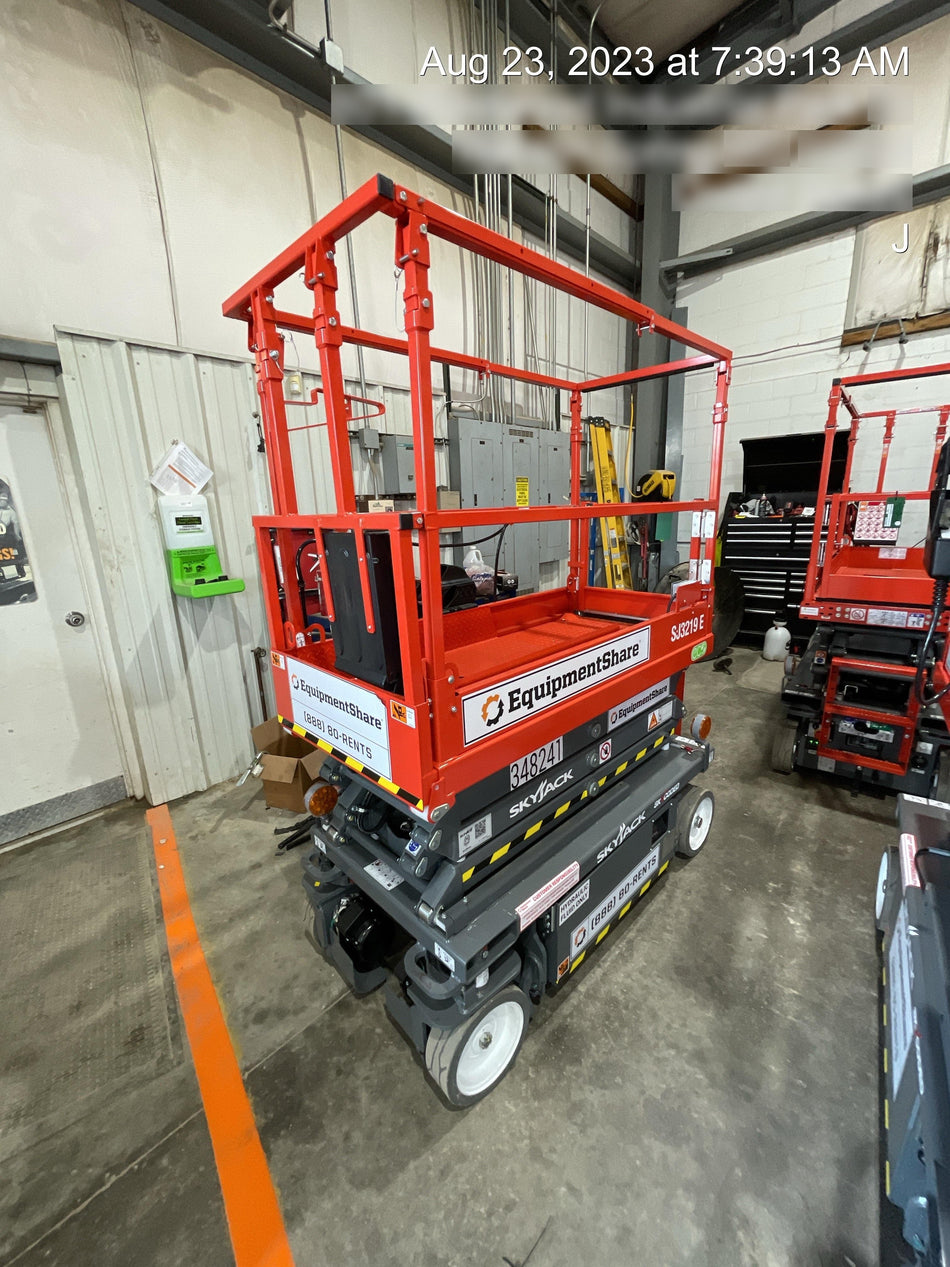 2023 SKYJACK SJ3219