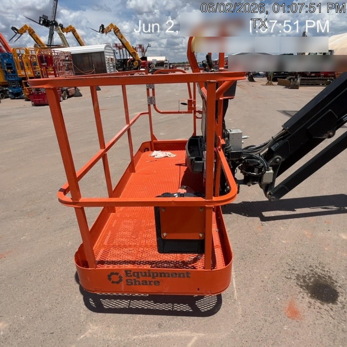 2023 JLG 860SJ