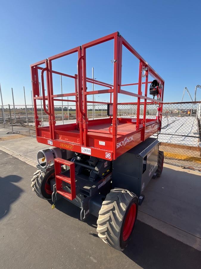 2025 SKYJACK SJ6826 RT