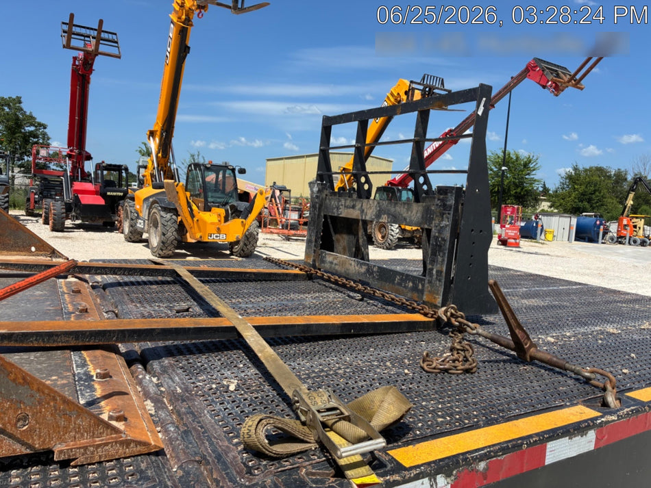 2025 ARROW MATERIAL HANDLING 24" Pallet Fork Frame