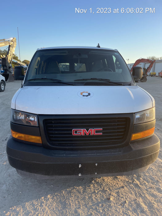 2022 GMC Savana 3500
