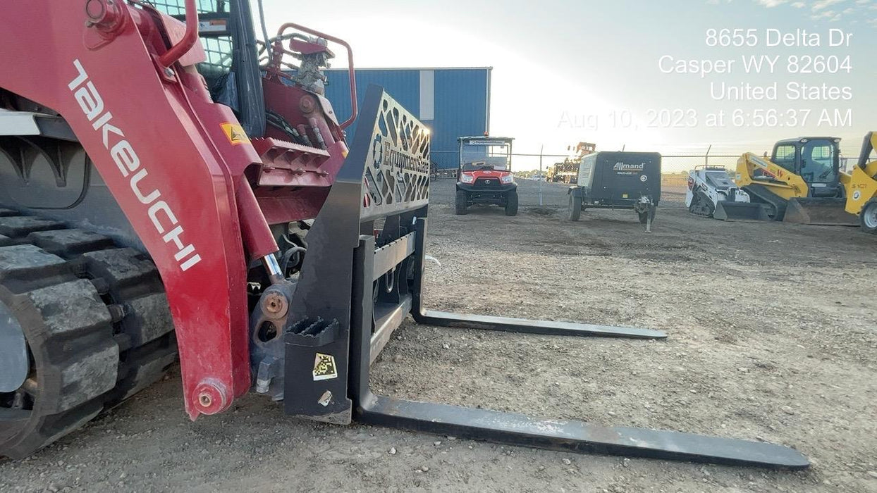 2023 PALADIN 48" Pallet Forks - Paladin