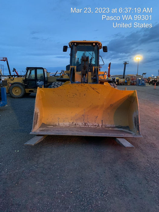 2020 JOHN DEERE 96" Loader Fork Carriage - John Deere