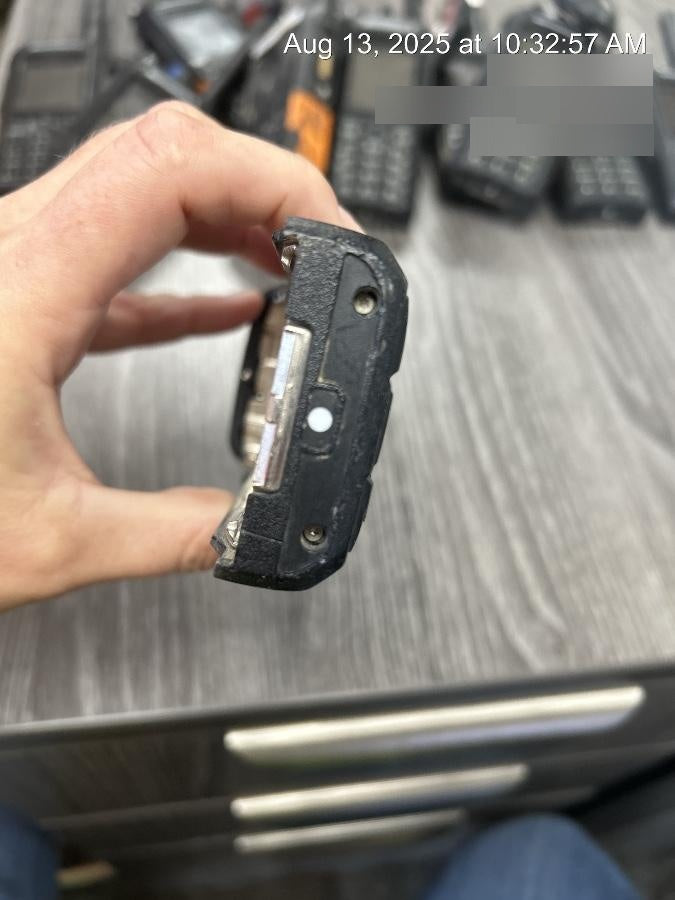 2023 MOTOROLA R7 DISPLAY