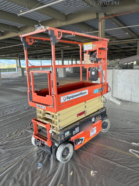2022 JLG ES1932