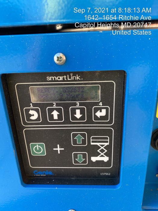 2020 Genie GS-2632 Solid NM Tires, Folding Rails with Half-Height Swing Gate, Beacon