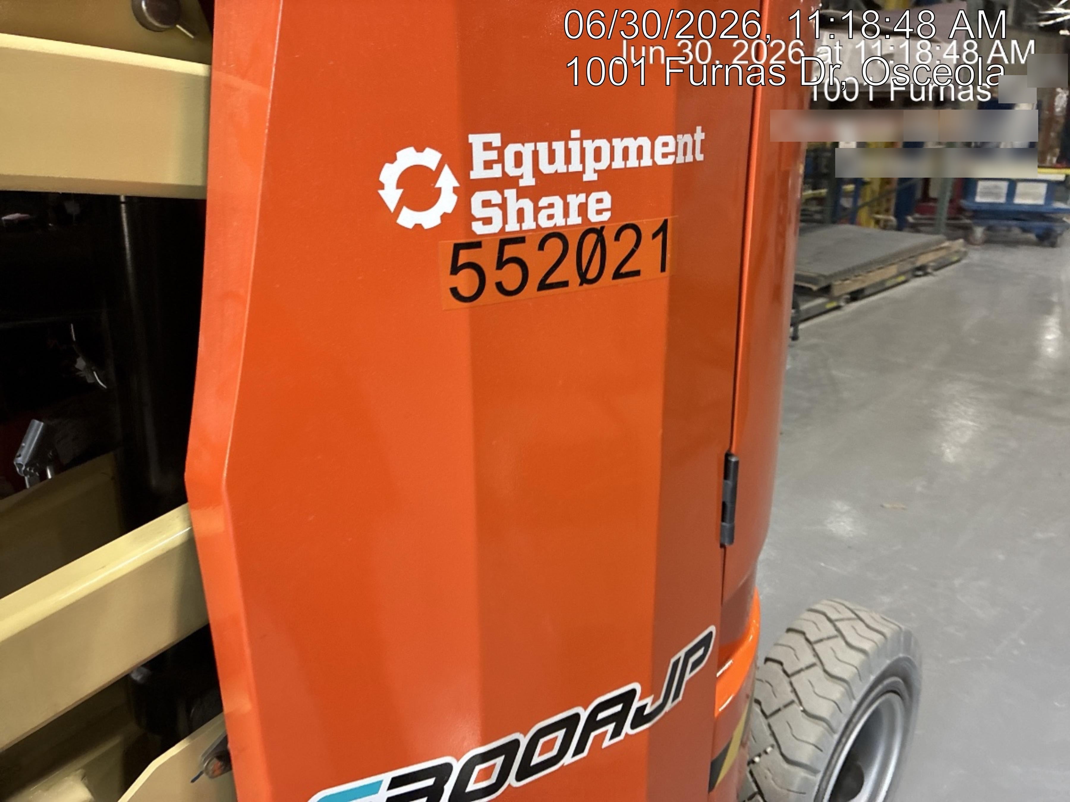 2025 JLG E300AJP