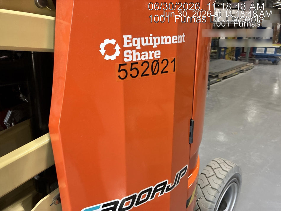 2025 JLG E300AJP