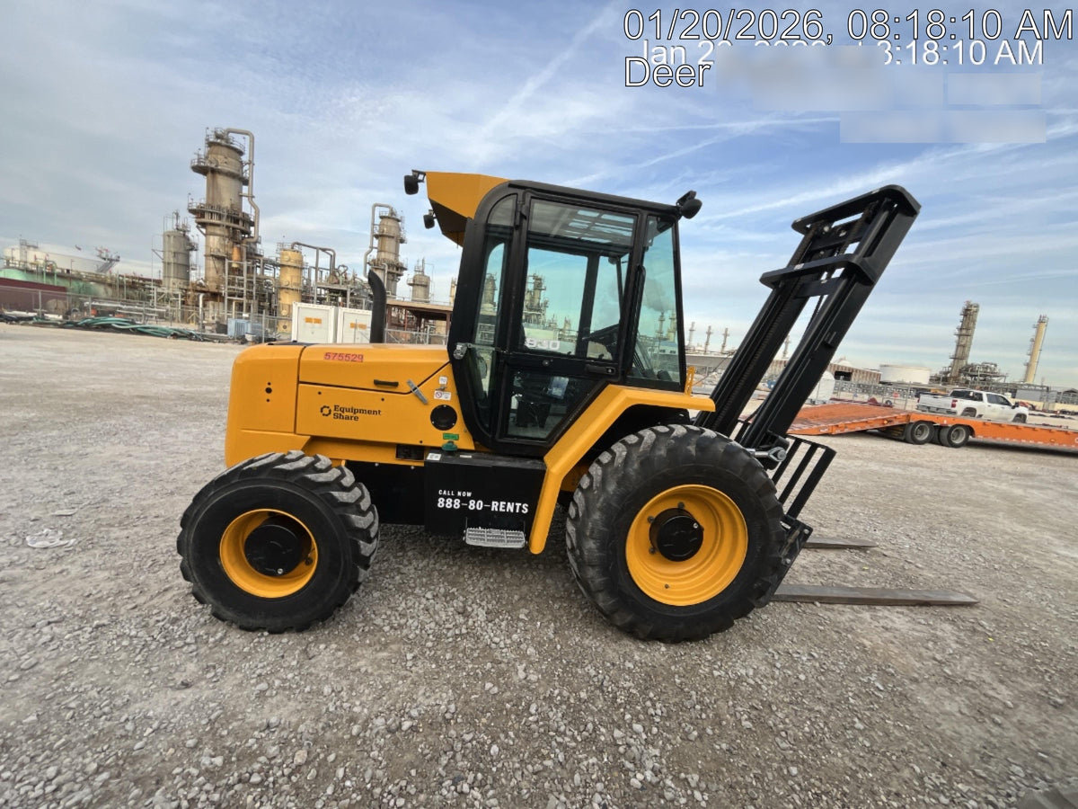 2025 JCB 930-4