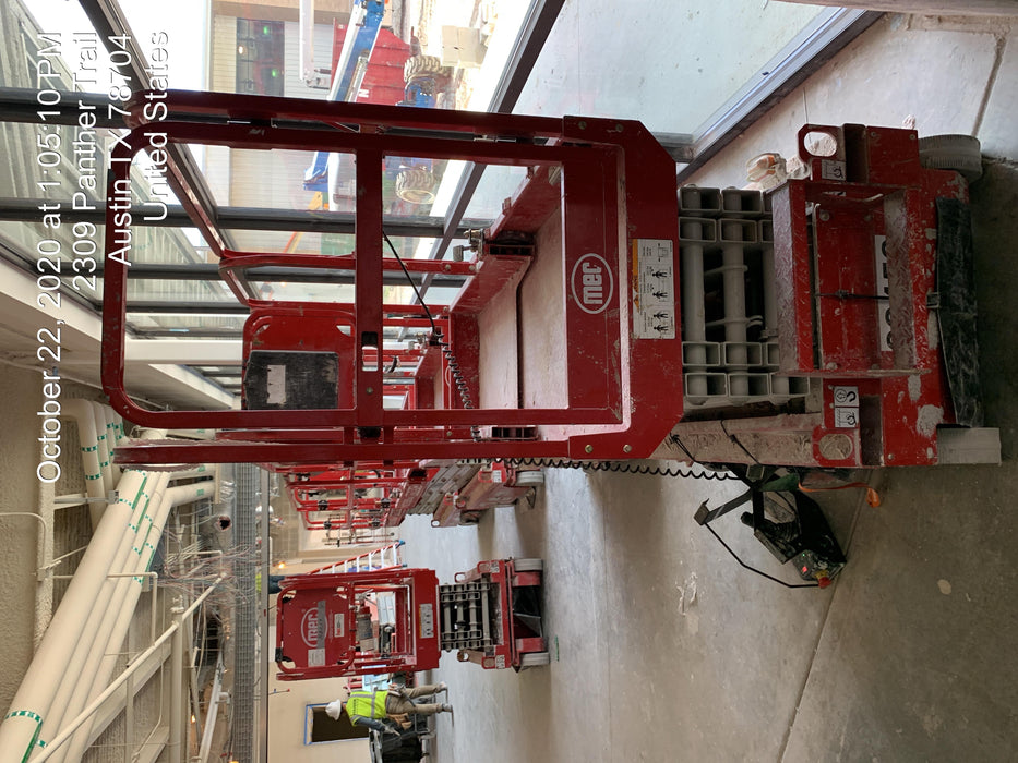 2019 MEC 1330SE MEC 1330SE w/ES Track Hardware, Full Extended 2 Year Warranty