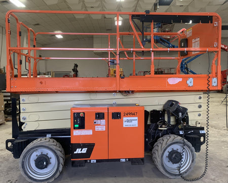 2022 JLG RT4069