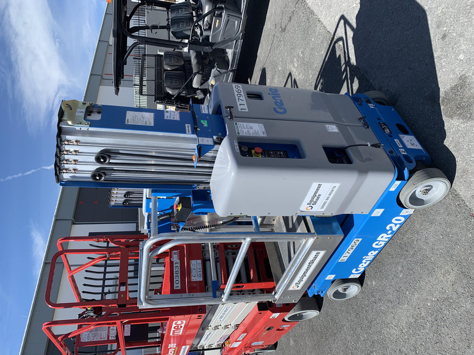 2020 GENIE GR-20