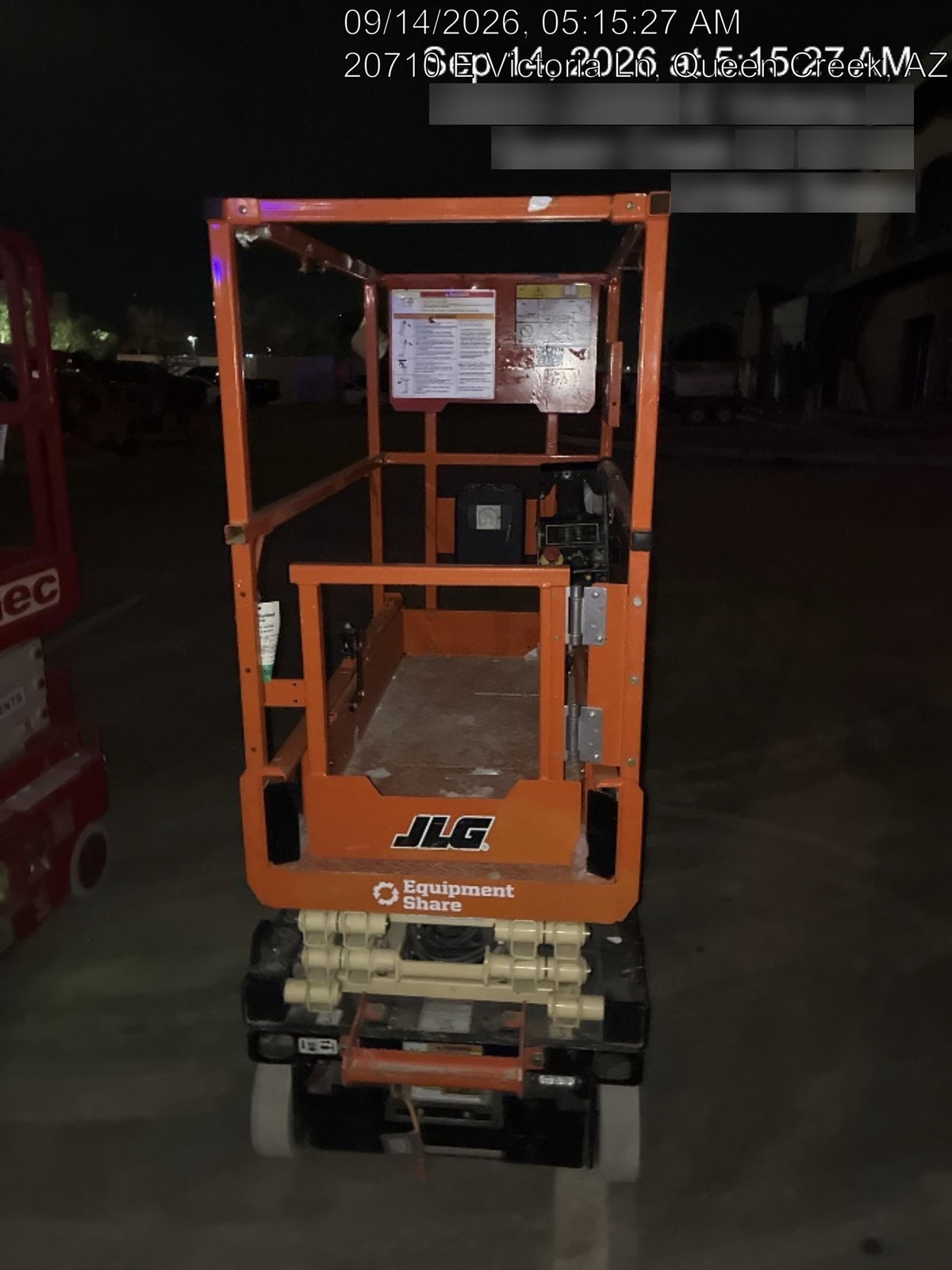 2022 JLG ES1330L
