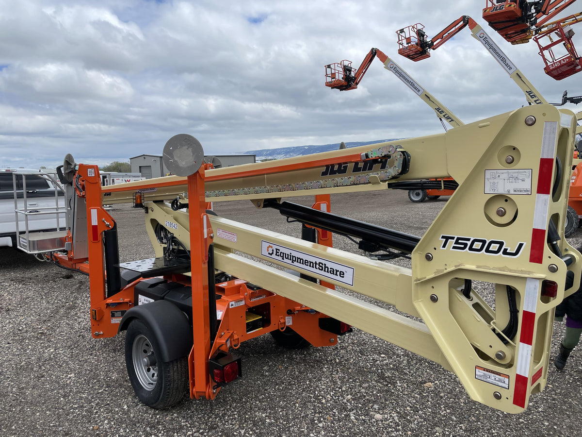 2022 JLG T500J