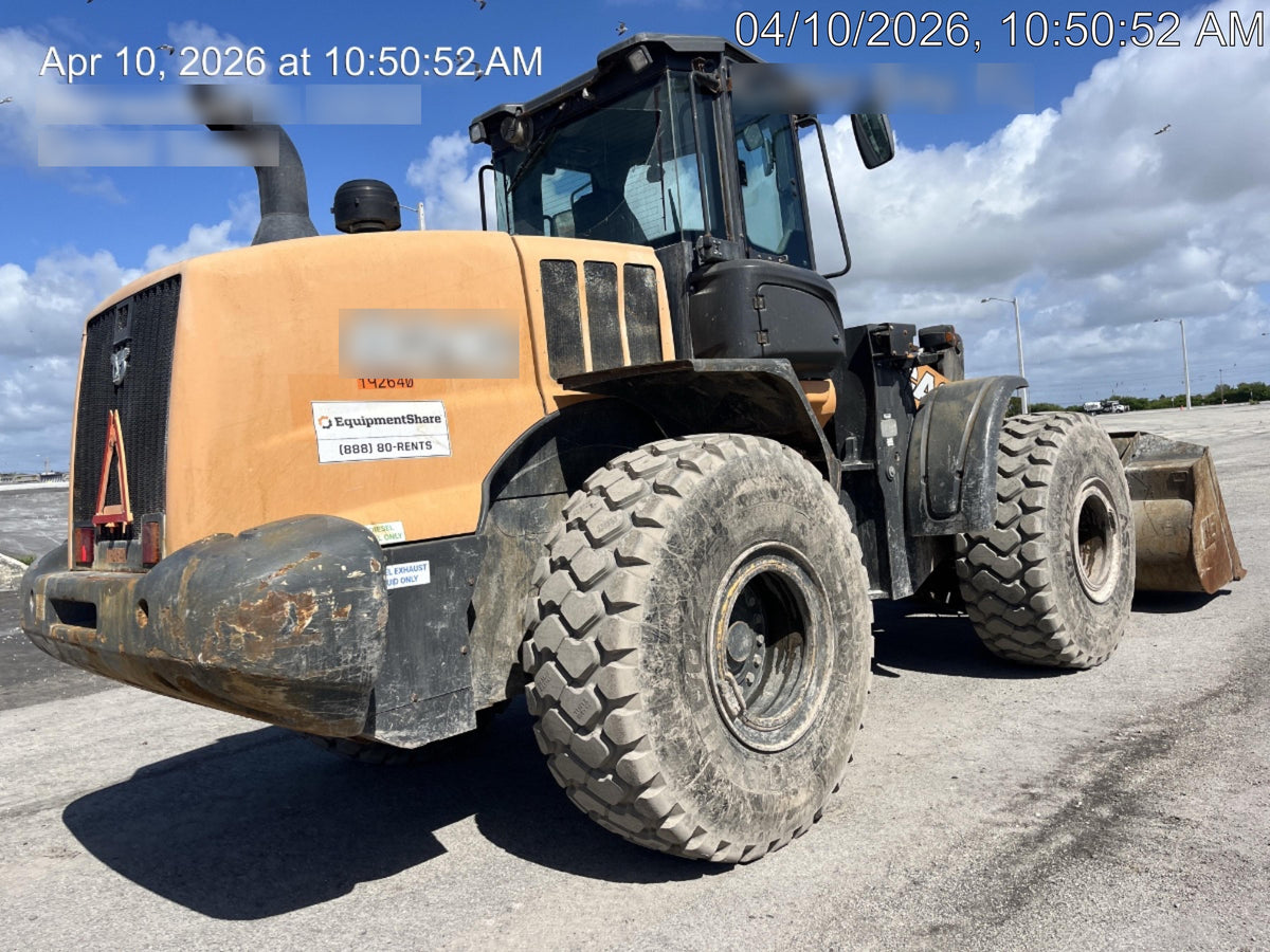2018 CASE 821G