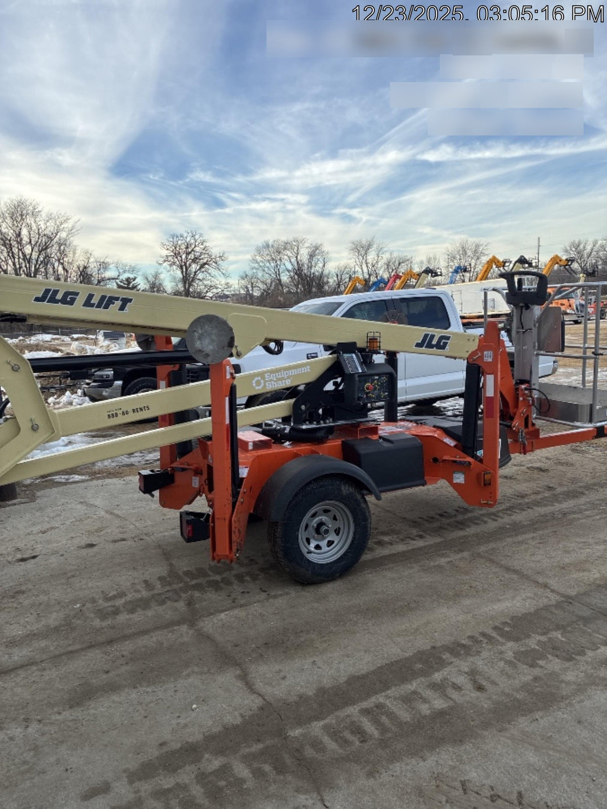 2025 JLG ET350