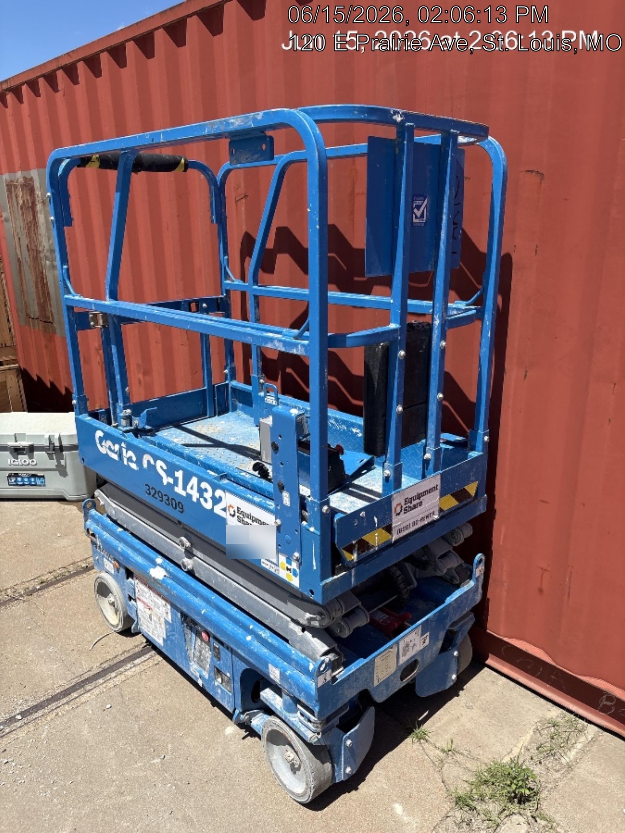 2023 GENIE GS-1432
