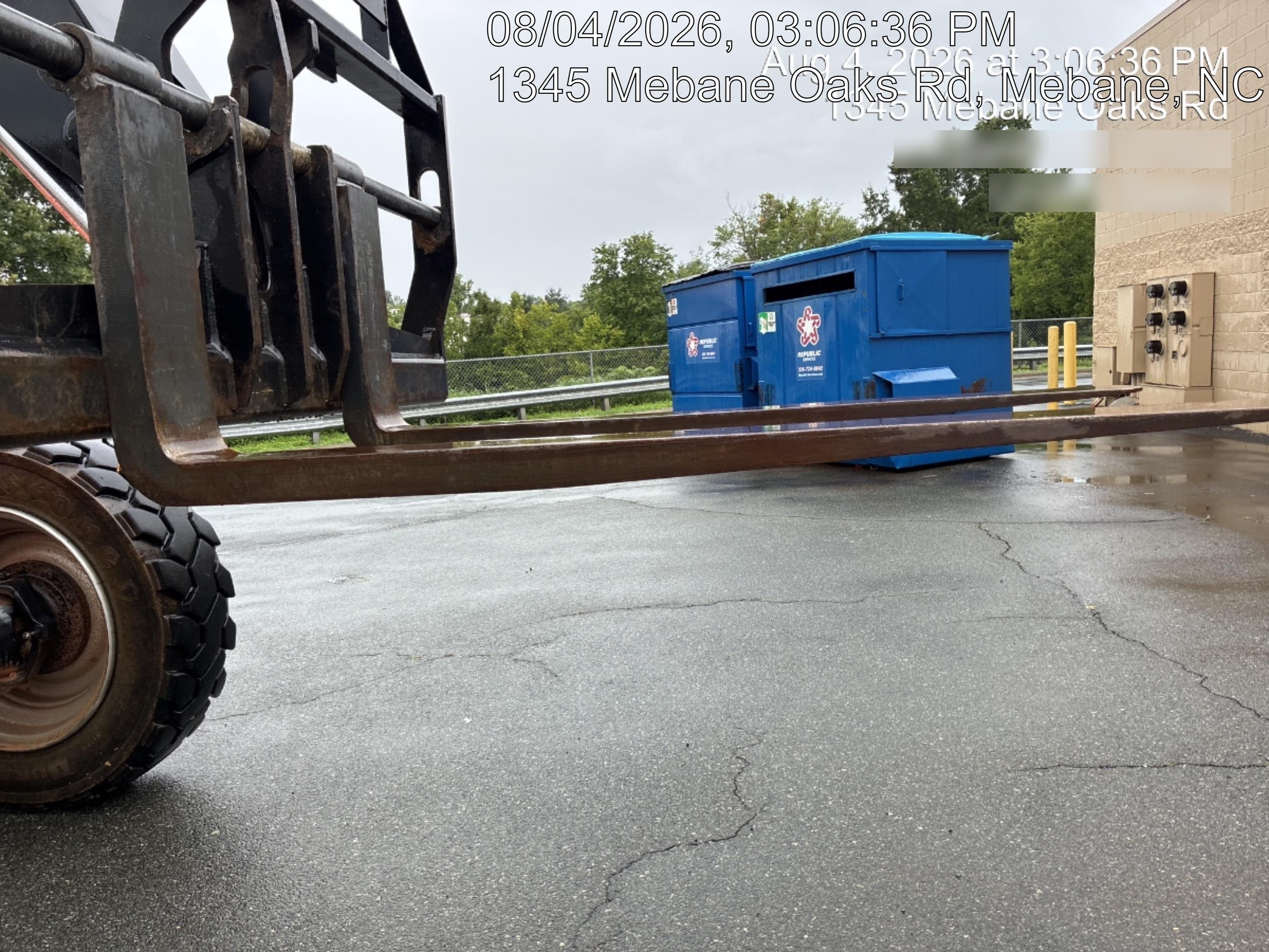 2022 SKYTRAK 8042