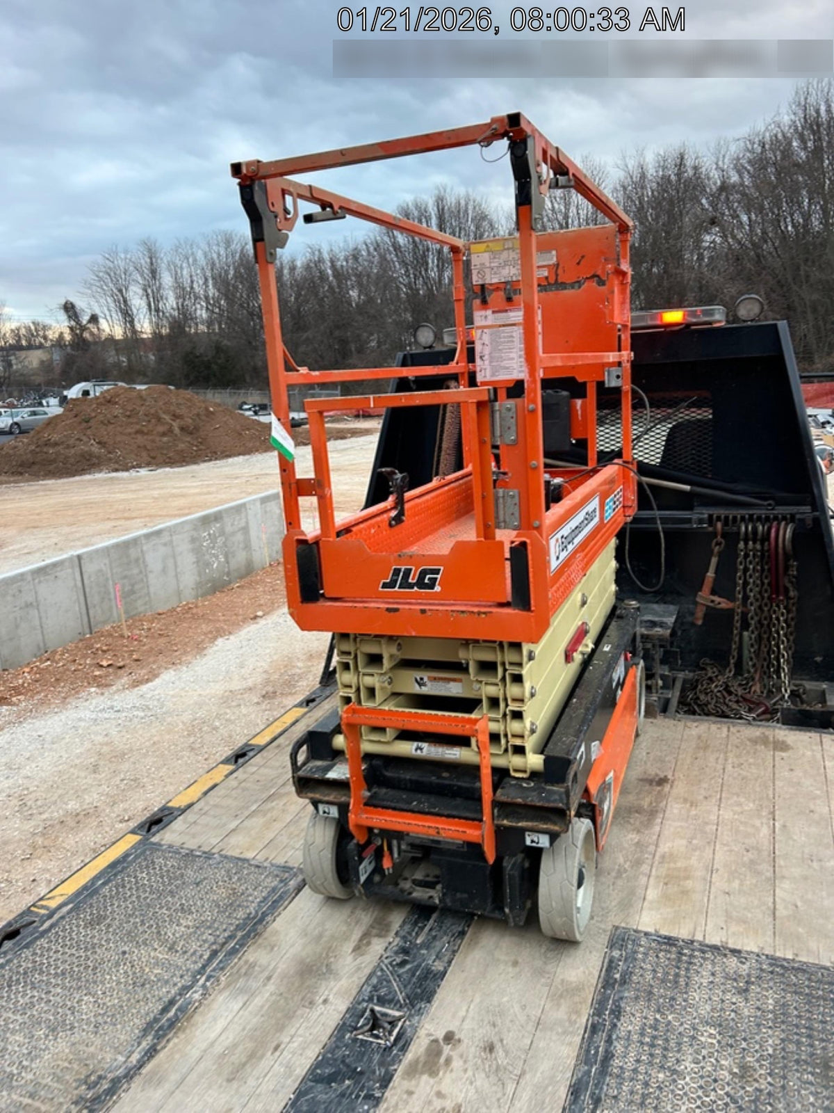 2021 JLG ES1932