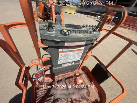 2019 JLG E300AJP