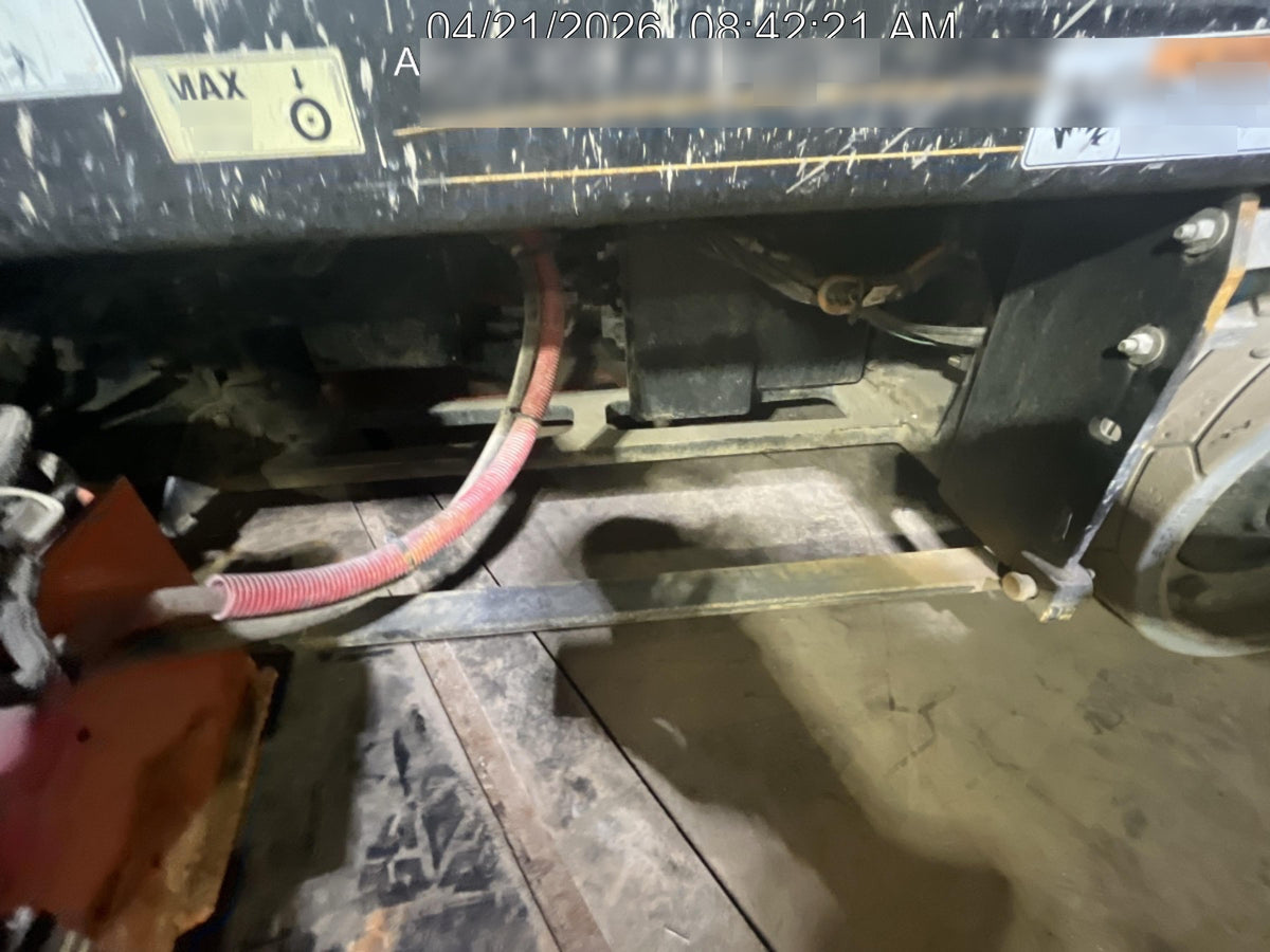 2021 JLG ES1932