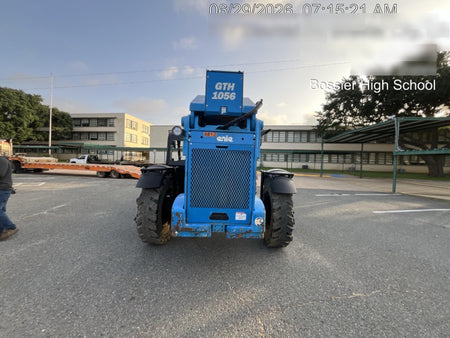 2017 GENIE GTH-1056