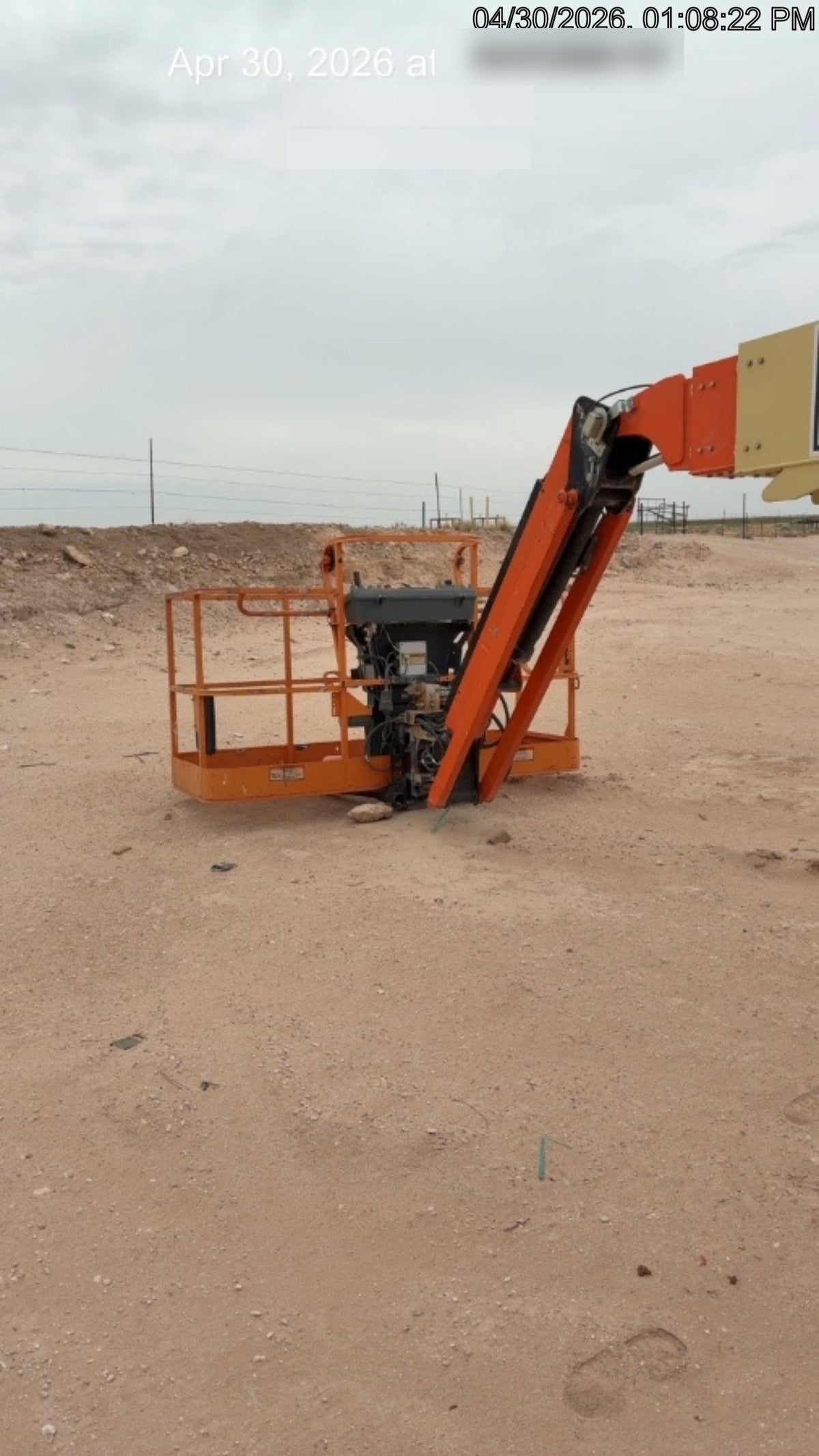 2020 JLG 660SJ