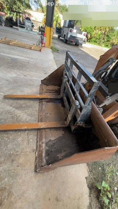 2022 ARROW MATERIAL HANDLING 48" Pallet Forks - Arrow