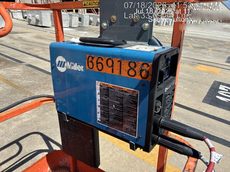2022 JLG 460SJ