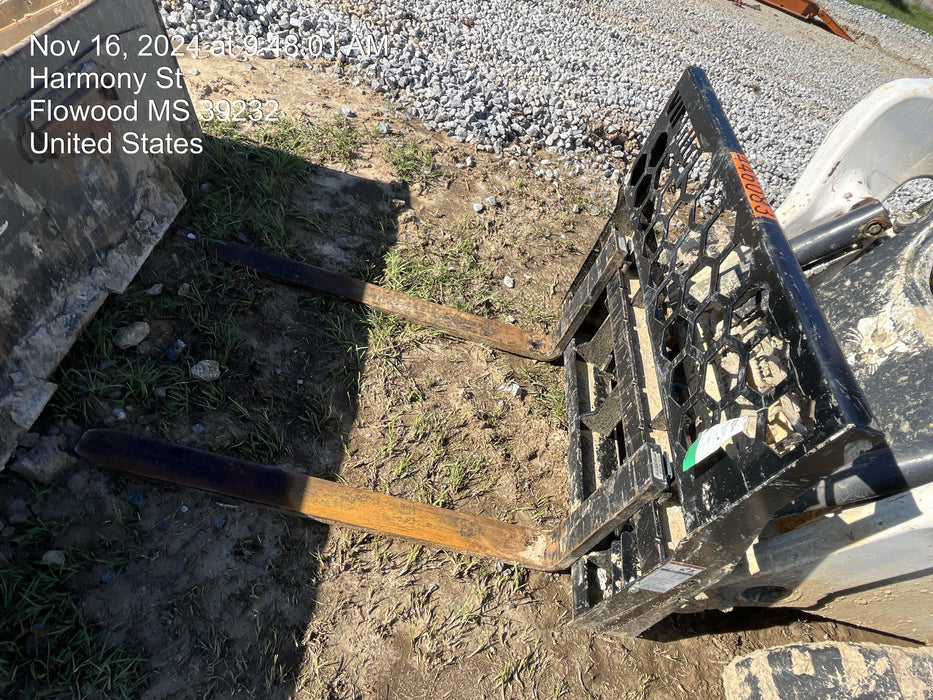 2024 VIRNIG 48" Pallet Forks - Virnig