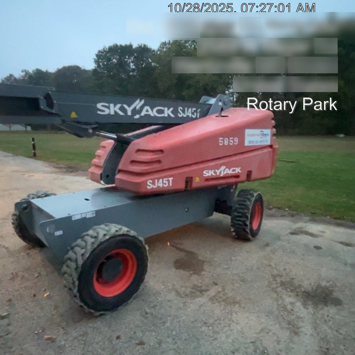 2017 SKYJACK SJ45T+
