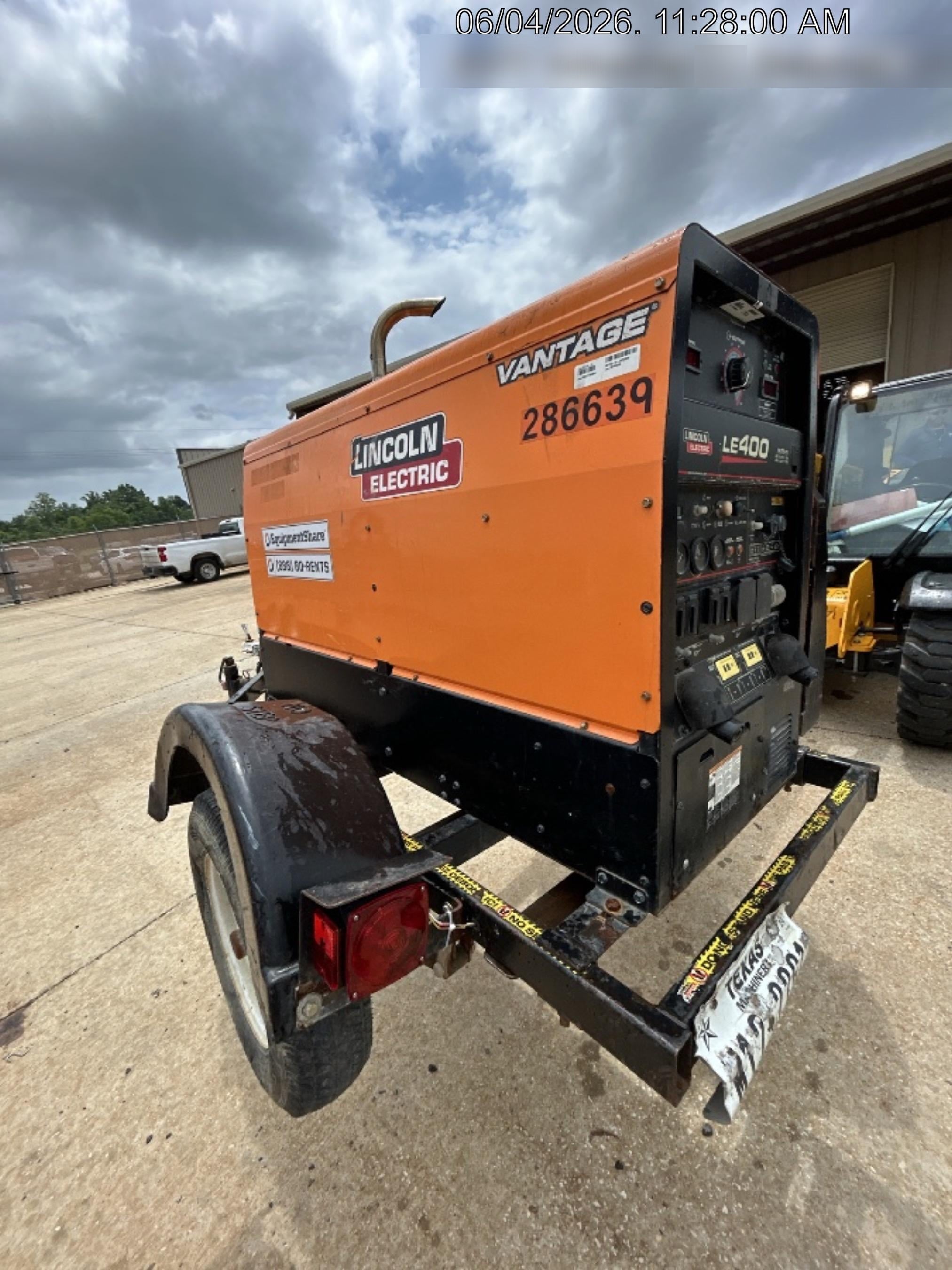 2022 Lincoln Electric LE400 Kubota V1505, Trlr, Cable Rack, Light Kit, ES Decals, T3